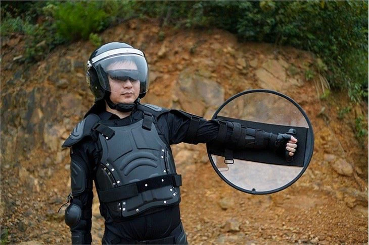 Tactical Anti Riot Round Shield